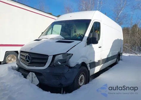 2014 Mercedes-Benz Sprinter 2500 High Roof from USA, damaged, VIN WD3PE8DE1E5896818